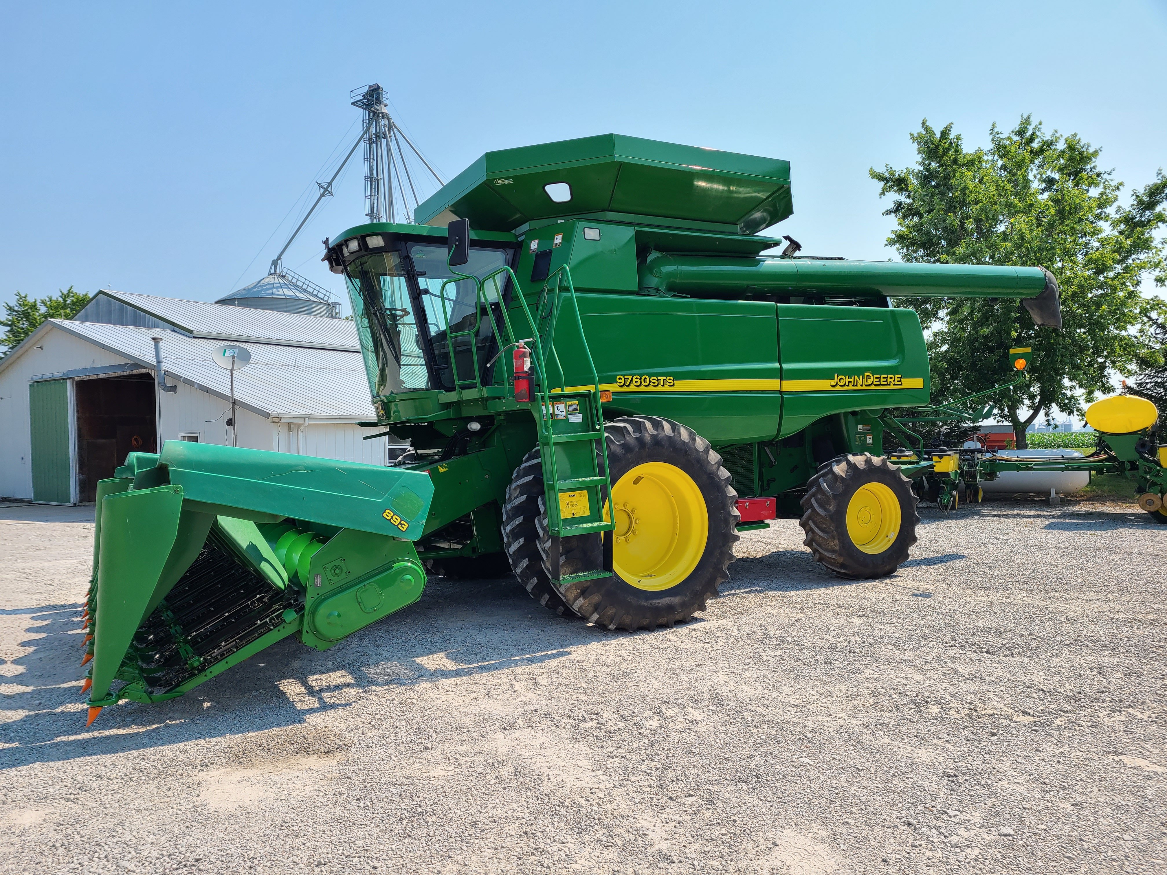 Property photo 30 - RETIREMENT FARM EQUIPMENT AUCTION - ALLEN COUNTY, IN