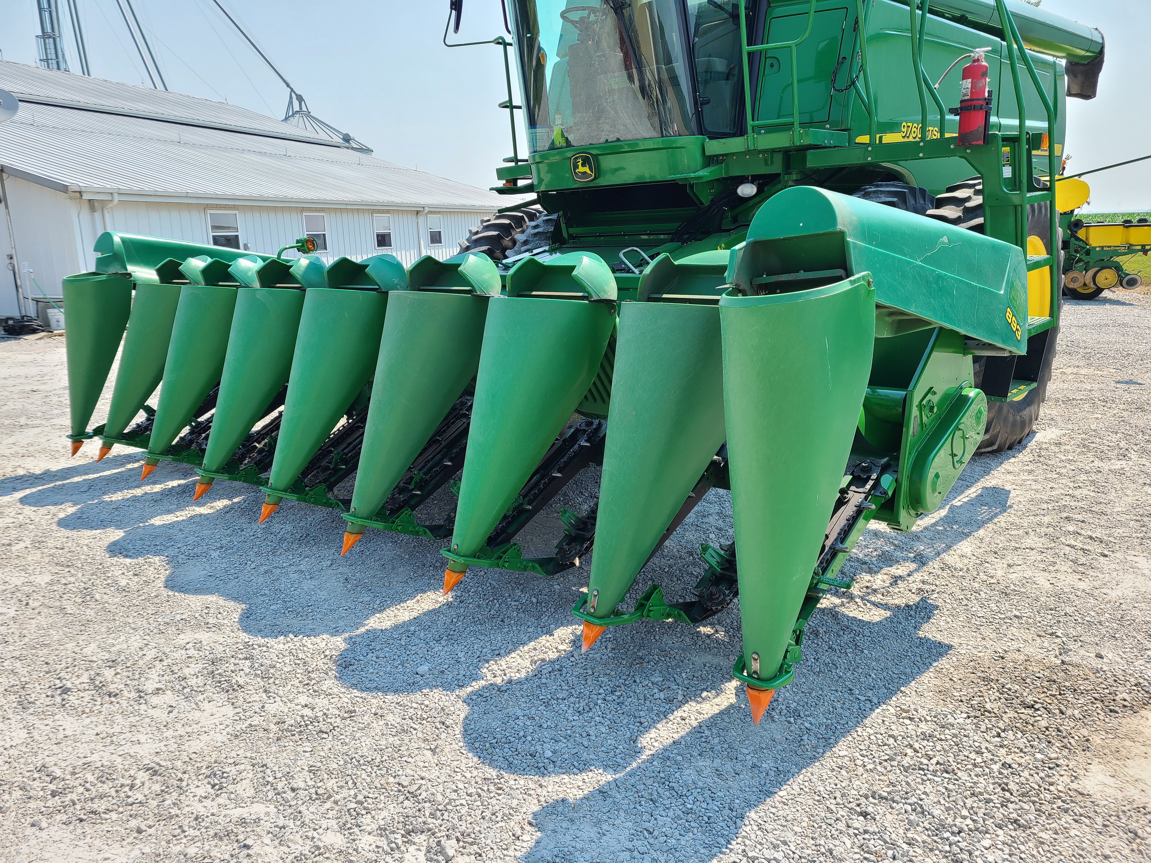 Property photo 31 - RETIREMENT FARM EQUIPMENT AUCTION - ALLEN COUNTY, IN