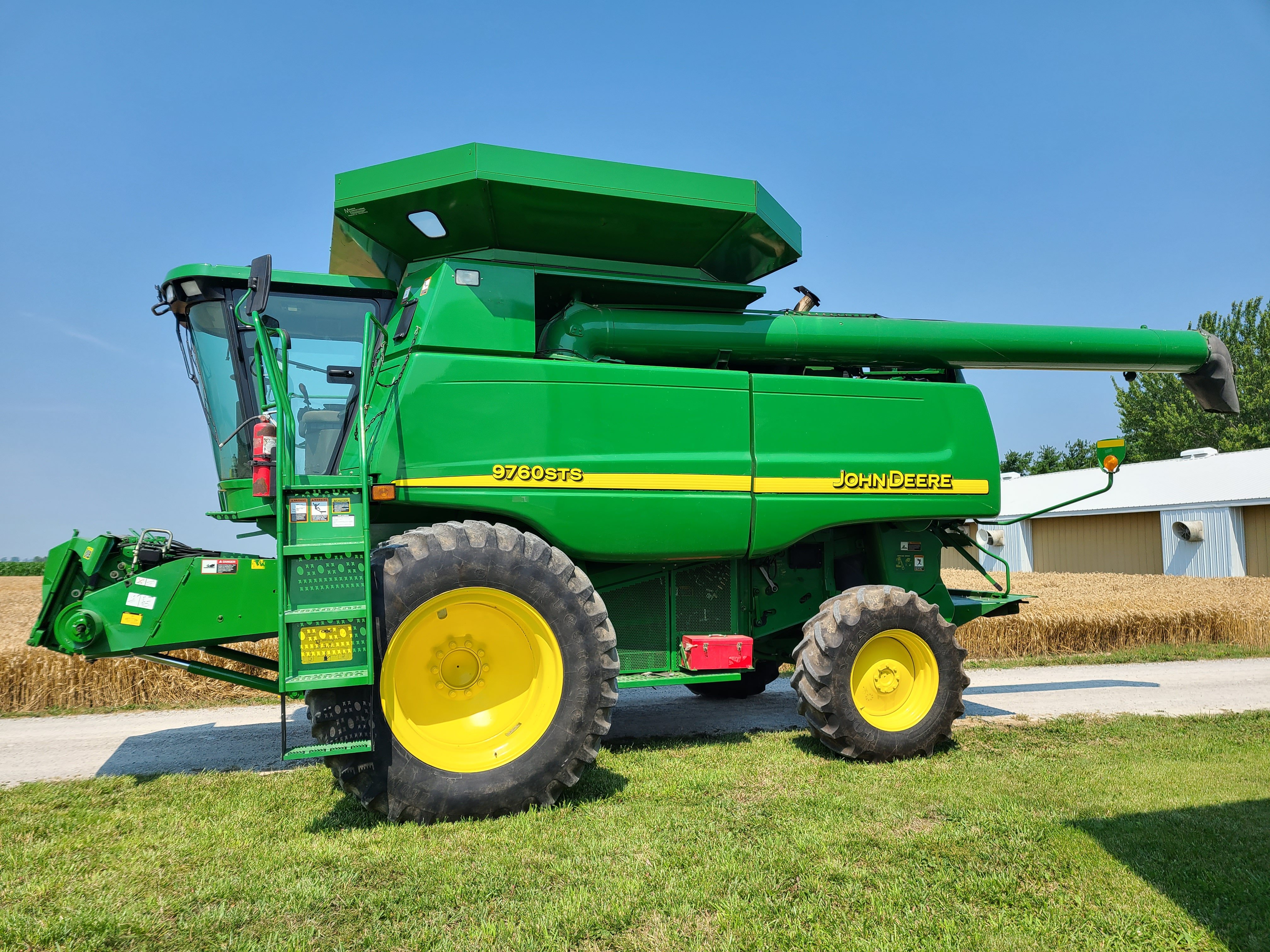 Property photo 33 - RETIREMENT FARM EQUIPMENT AUCTION - ALLEN COUNTY, IN