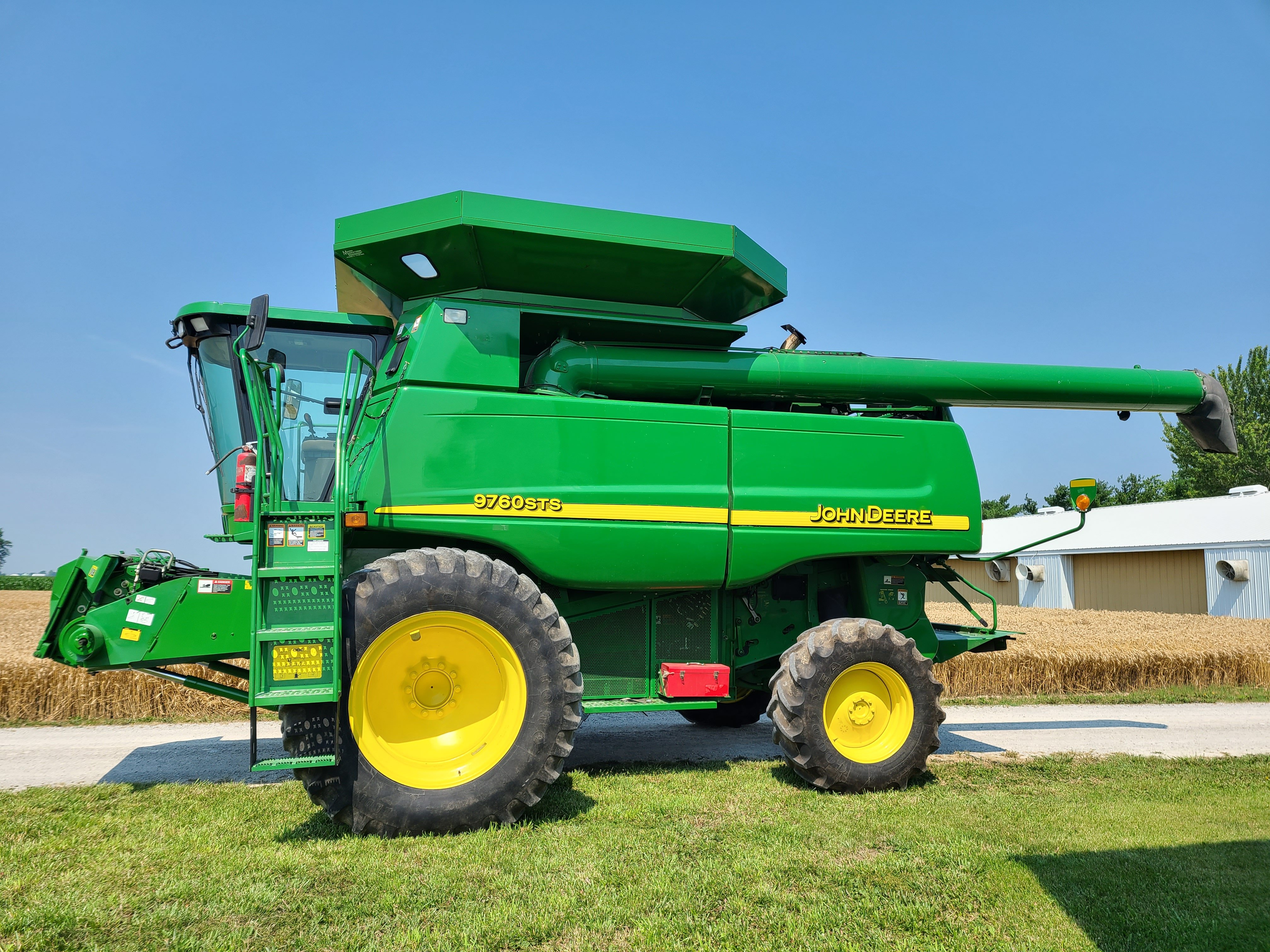 Property photo 36 - RETIREMENT FARM EQUIPMENT AUCTION - ALLEN COUNTY, IN