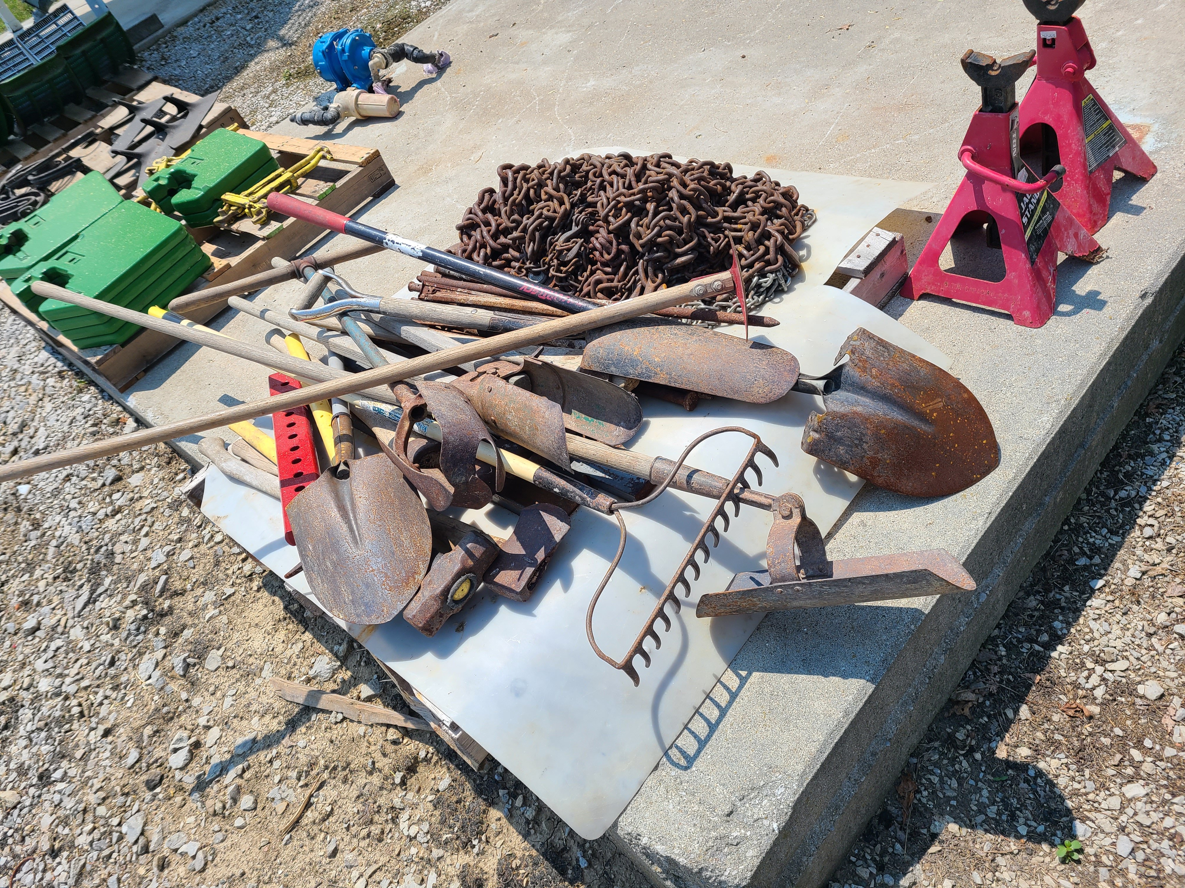 Property photo 54 - RETIREMENT FARM EQUIPMENT AUCTION - ALLEN COUNTY, IN