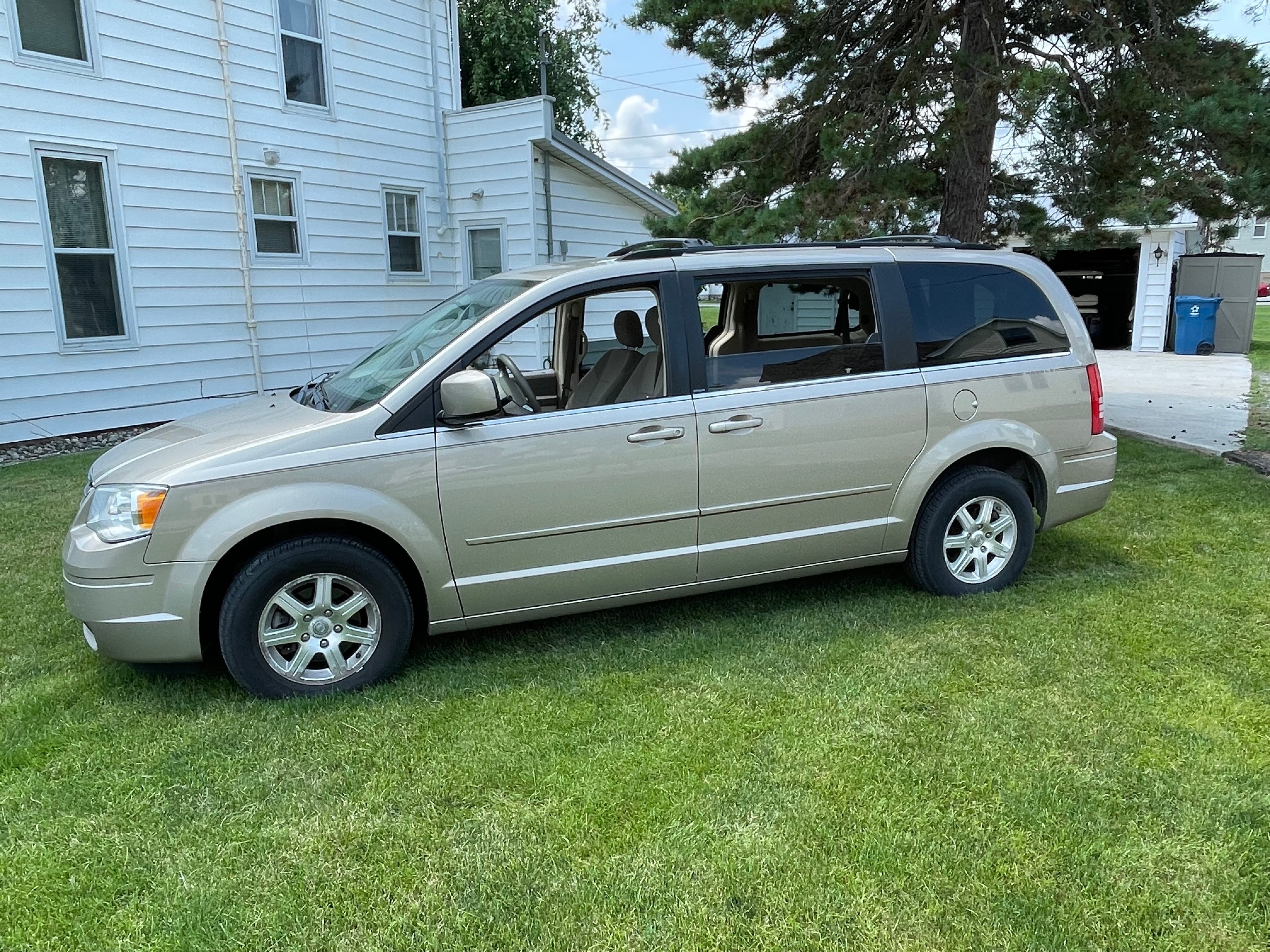 Property photo 1 - TIMED ONLINE ONLY - PERSONAL PROPERTY AUCTION IN ALLEN COUNTY, INDIANA