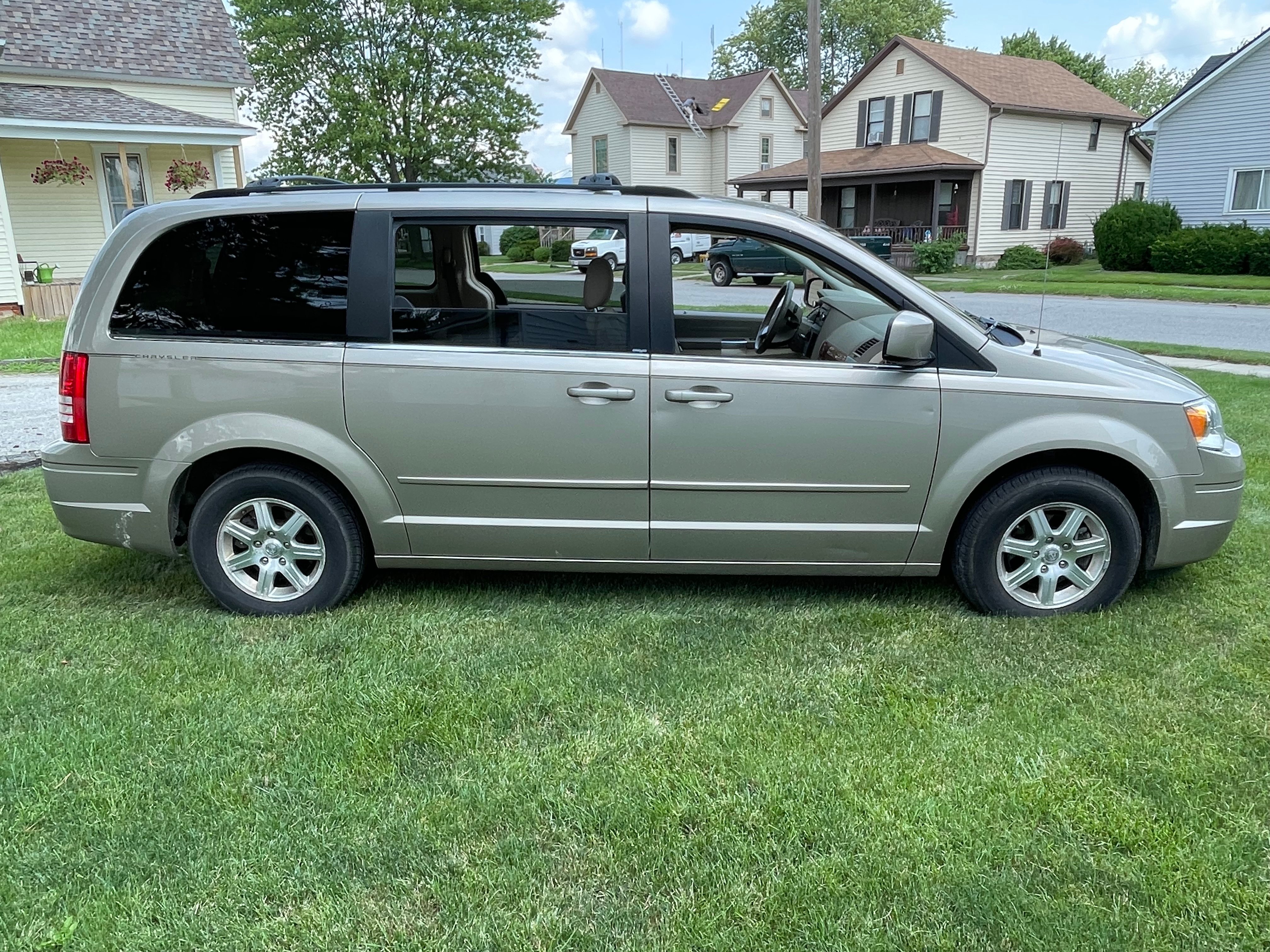 Property photo 4 - TIMED ONLINE ONLY - PERSONAL PROPERTY AUCTION IN ALLEN COUNTY, INDIANA