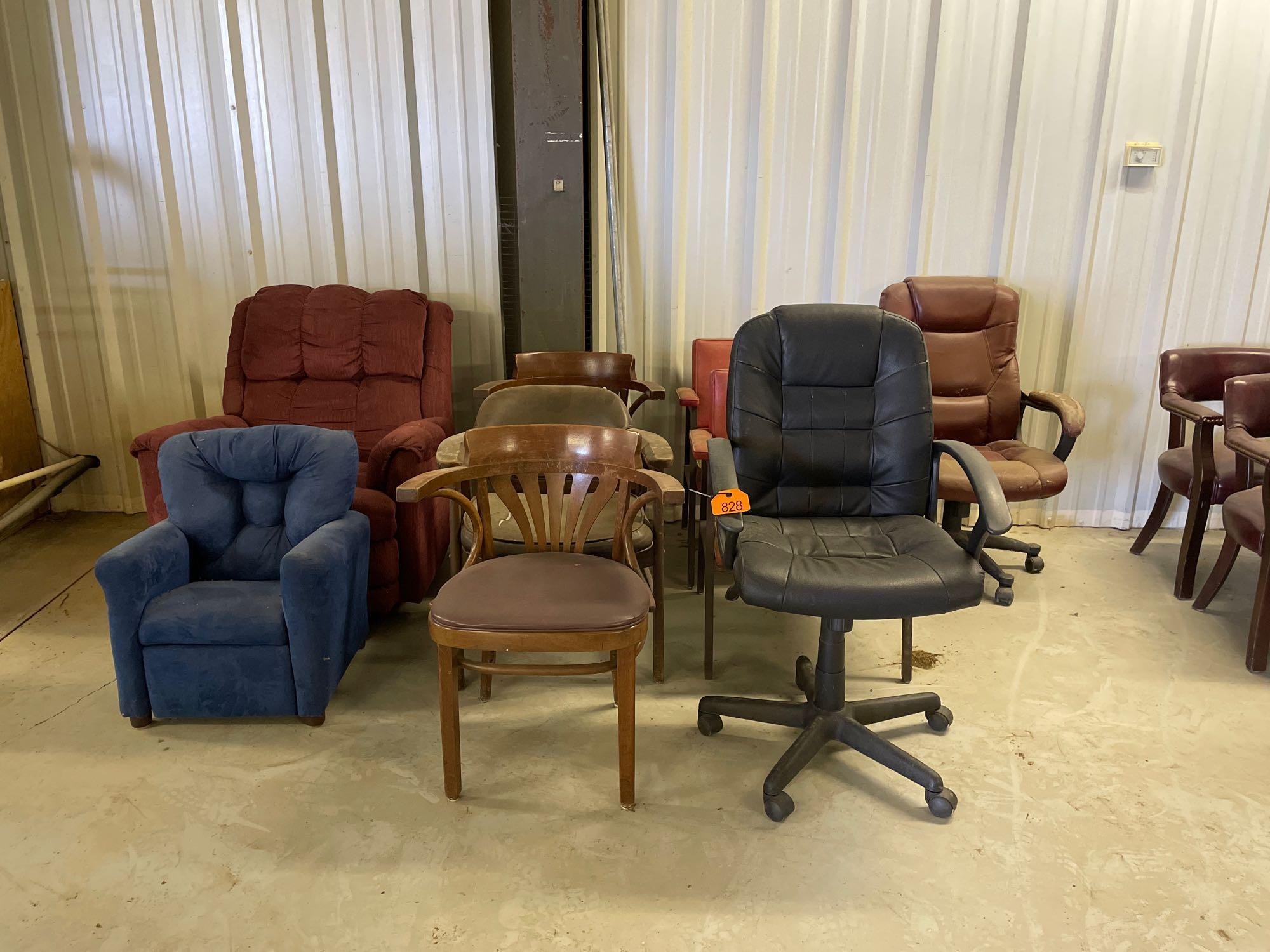 Property photo 43 - TIMED ONLINE ONLY - FARM EQUIPMENT & PERSONAL PROPERTY AUCTION - PAYNE COUNTY, OKLAHOMA