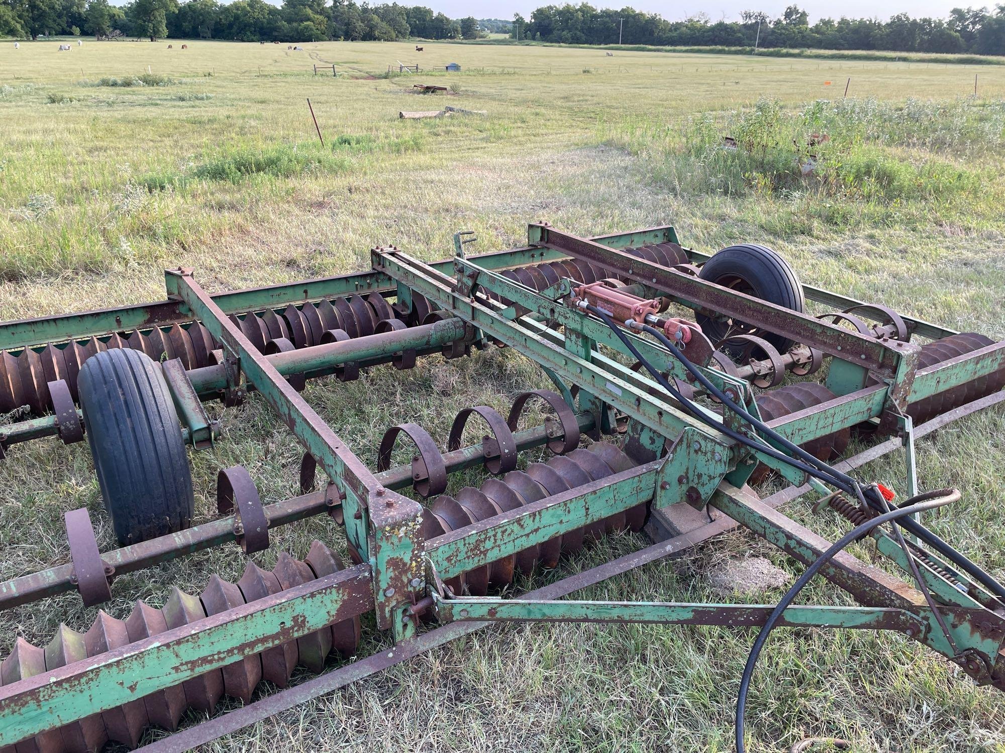 Property photo 13 - TIMED ONLINE ONLY - FARM EQUIPMENT & PERSONAL PROPERTY AUCTION - PAYNE COUNTY, OKLAHOMA