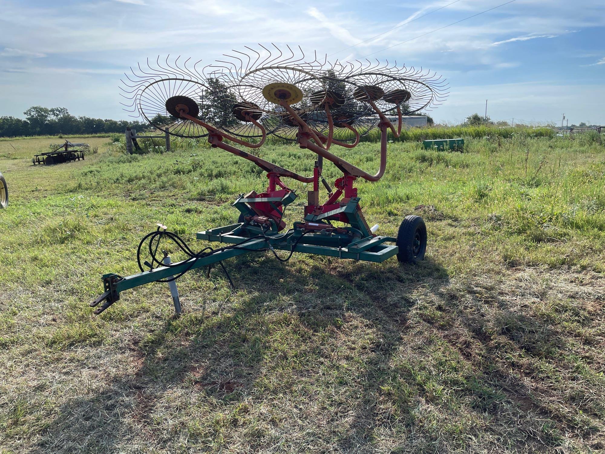 Property photo 9 - TIMED ONLINE ONLY - FARM EQUIPMENT & PERSONAL PROPERTY AUCTION - PAYNE COUNTY, OKLAHOMA