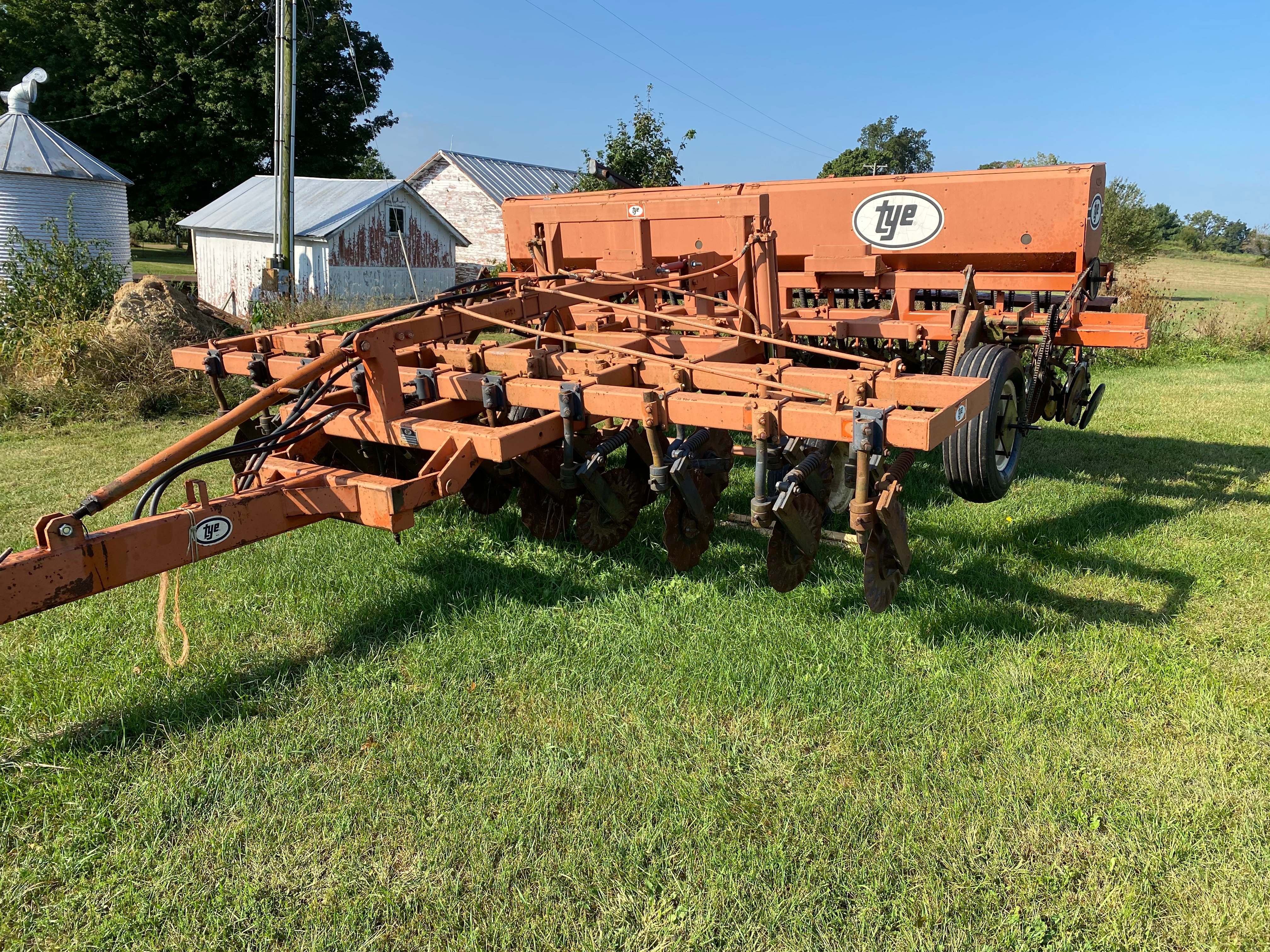Property photo 196 - VIRTUAL OCTOBER CONSIGNMENT - FARM EQUIPMENT AUCTION