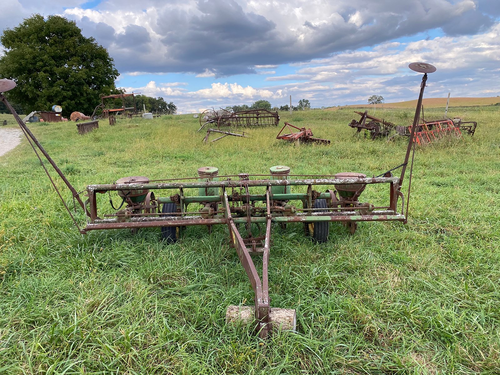 Property photo 2 - TIMED ONLINE ONLY OCTOBER CONSIGNMENT - MISCELLANEOUS FARM EQUIPMENT AUCTION
