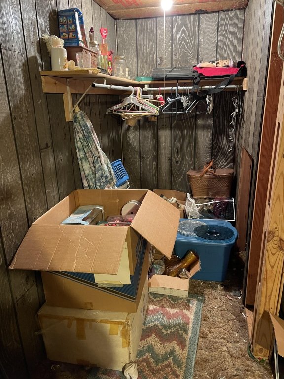 Property photo 306 - TIMED ONLINE ONLY - PERSONAL PROPERTY - ALLEN COUNTY, INDIANA