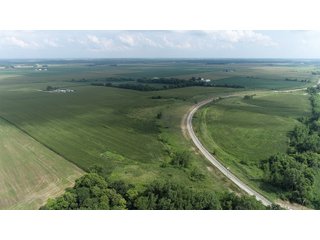 Property photo 10 - LAND AUCTION 736+/- ACRES OFFERED IN 14 TRACTS IN MONTGOMERY COUNTY, ILLINOIS