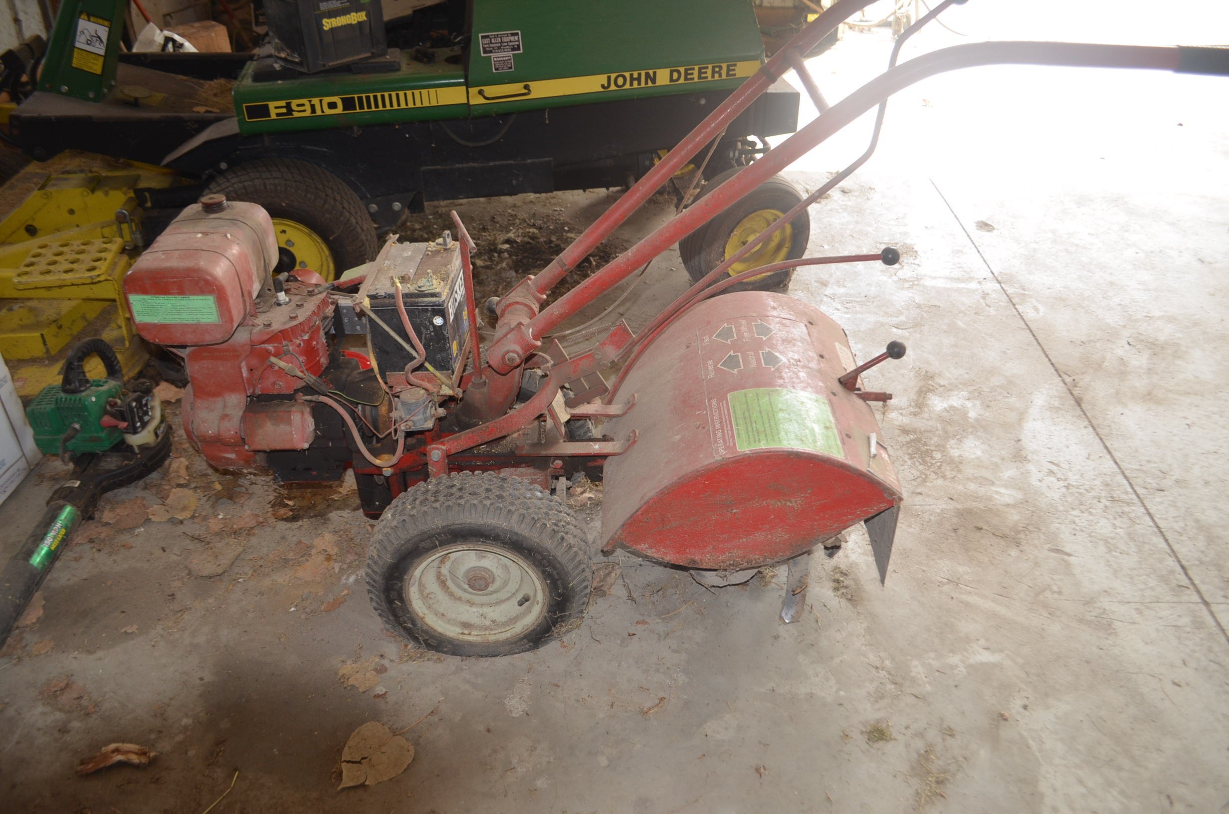 Property photo 107 - FARM EQUIPMENT AUCTION - DEFIANCE COUNTY, OHIO