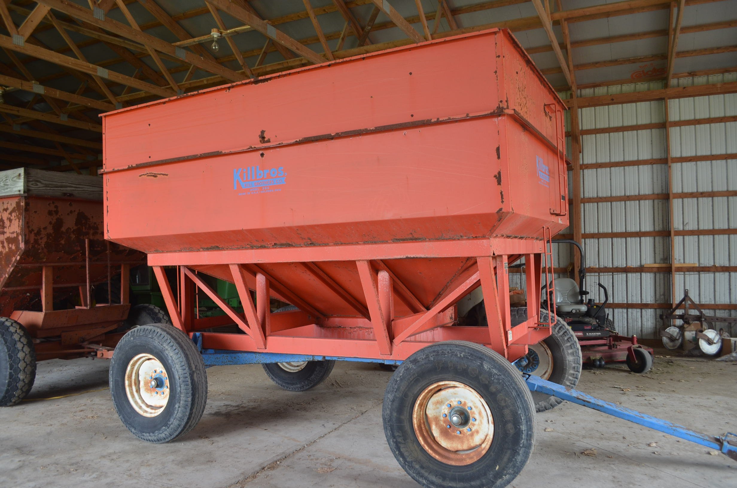 Property photo 51 - FARM EQUIPMENT AUCTION - DEFIANCE COUNTY, OHIO