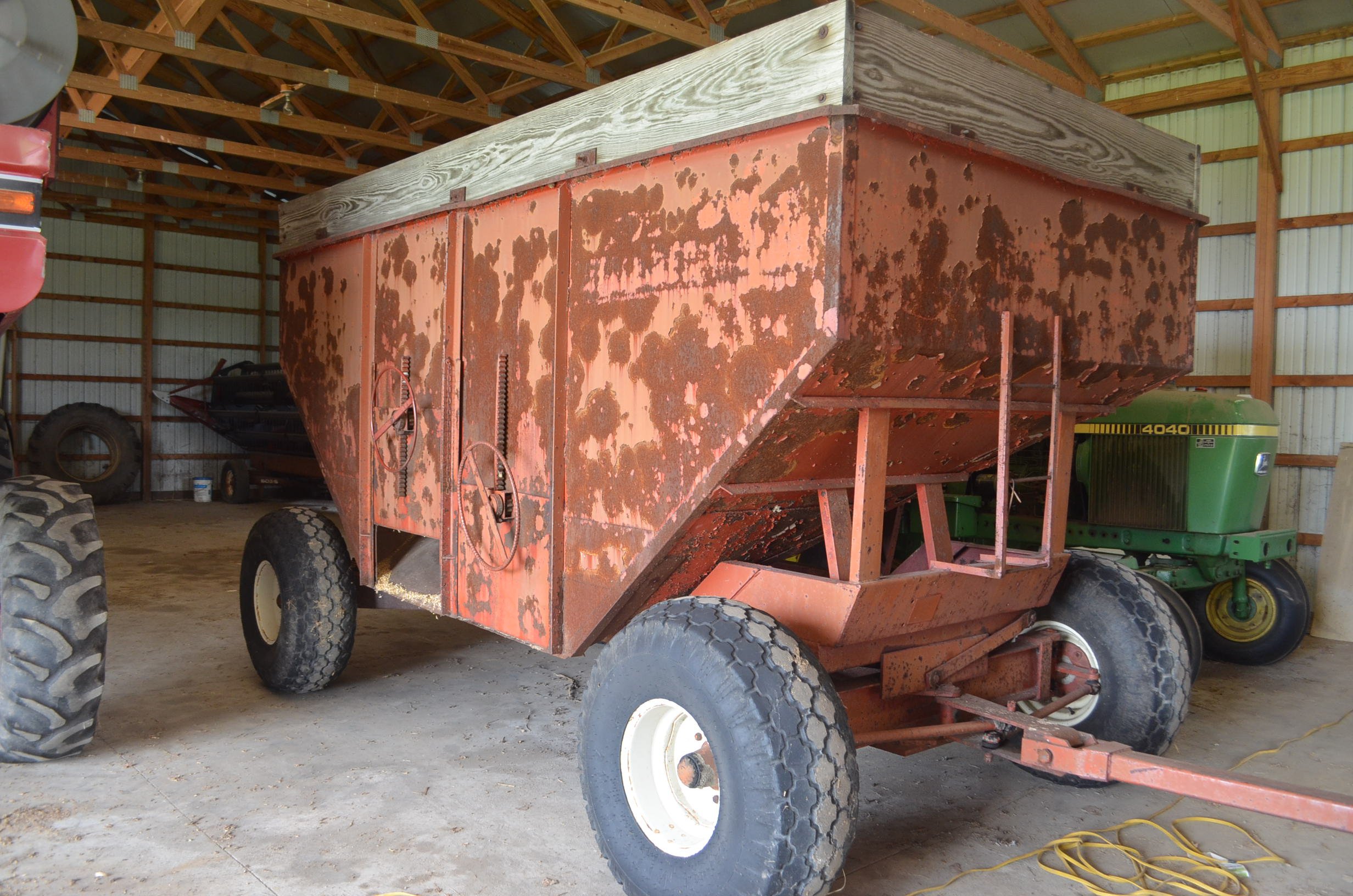 Property photo 55 - FARM EQUIPMENT AUCTION - DEFIANCE COUNTY, OHIO