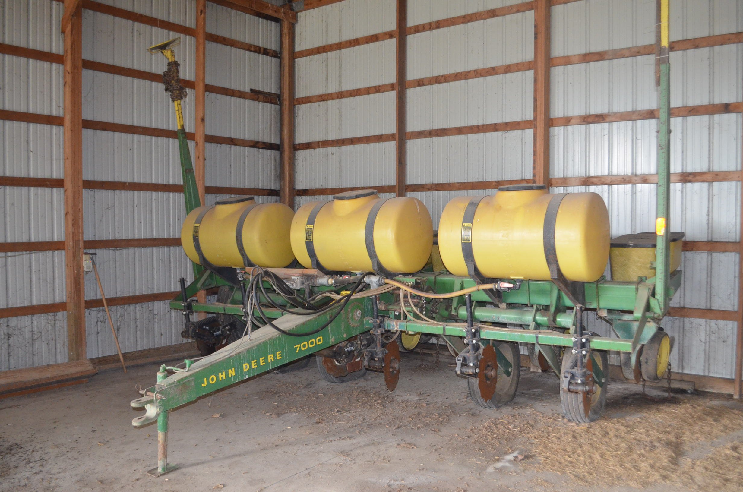Property photo 73 - FARM EQUIPMENT AUCTION - DEFIANCE COUNTY, OHIO