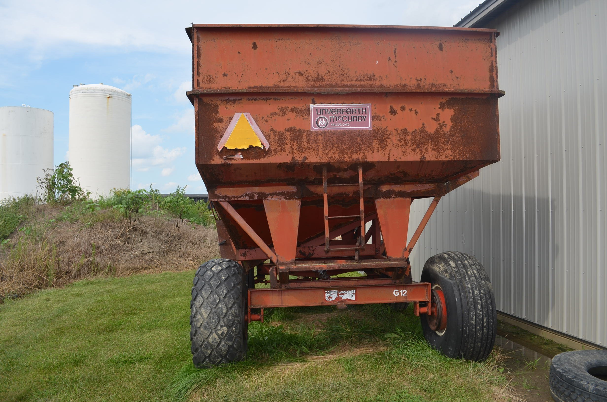 Property photo 97 - FARM EQUIPMENT AUCTION - DEFIANCE COUNTY, OHIO