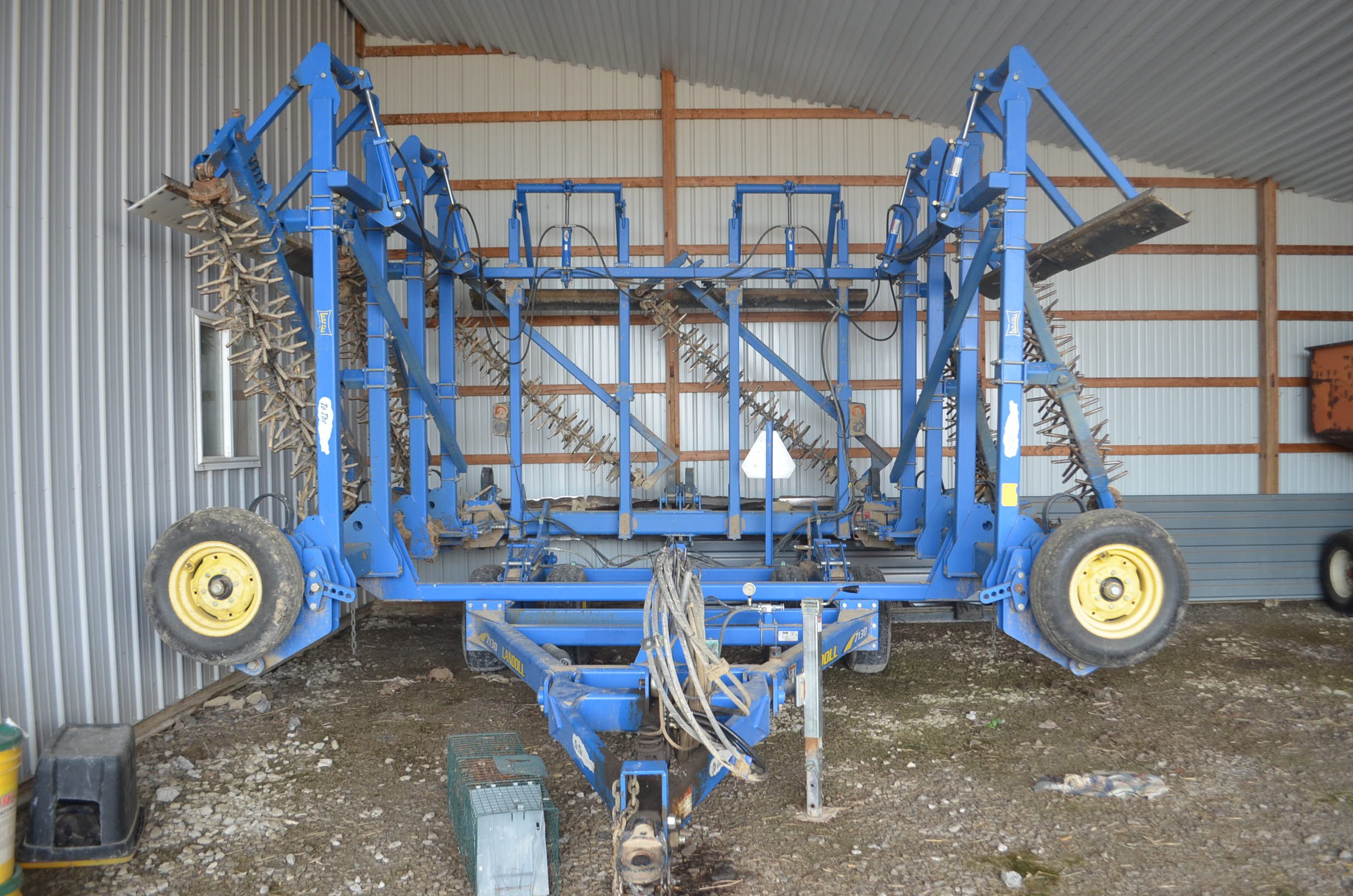 Property photo 102 - FARM EQUIPMENT AUCTION - DEFIANCE COUNTY, OHIO