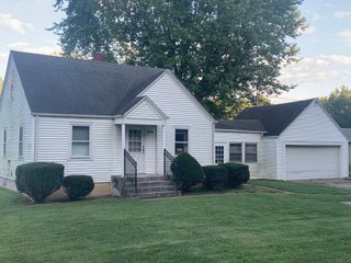 Property photo 7 - ON SITE REAL ESTATE AUCTION - HOME IN ALLEN COUNTY, INDIANA