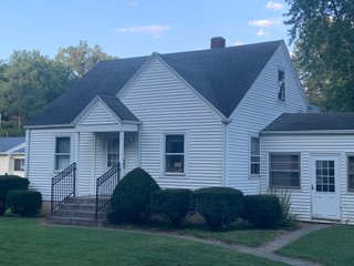 Property photo 10 - ON SITE REAL ESTATE AUCTION - HOME IN ALLEN COUNTY, INDIANA