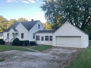Property photo 12 - ON SITE REAL ESTATE AUCTION - HOME IN ALLEN COUNTY, INDIANA