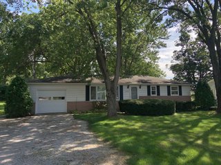 Property photo 2 - REAL ESTATE AUCTION - HOME - ALLEN COUNTY, INDIANA