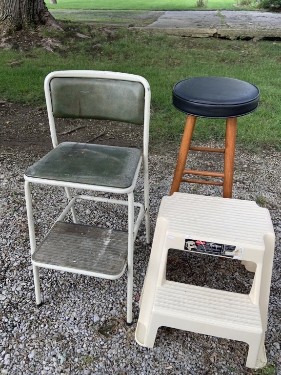 Property photo 111 - TIMED ONLINE ONLY PERSONAL PROPERTY AUCTION - ALLEN COUNTY, INDIANA