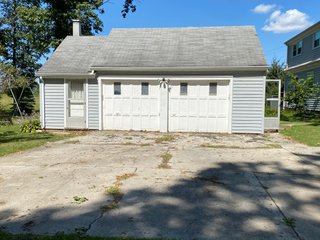 Property photo 16 - REAL ESTATE AUCTION - HOME & 1.38+/- ACRES OFFERED IN 1 TRACT IN ALLEN COUNTY, INDIANA