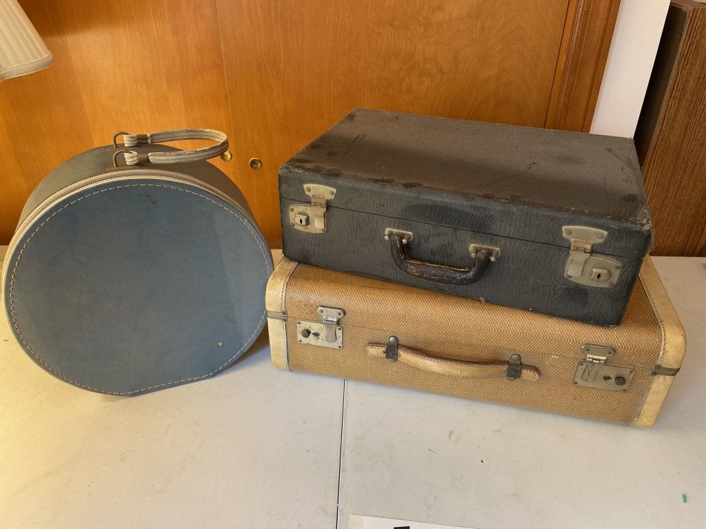 Property photo 128 - TIMED ONLINE ONLY - PERSONAL PROPERTY AUCTION IN ALLEN COUNTY, INDIANA
