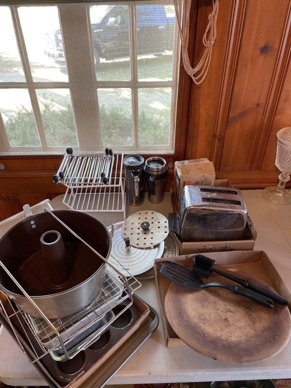 Property photo 195 - TIMED ONLINE ONLY - PERSONAL PROPERTY AUCTION IN ALLEN COUNTY, INDIANA