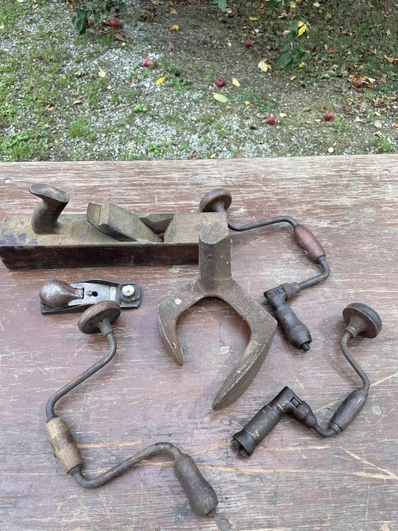 Property photo 237 - TIMED ONLINE ONLY - PERSONAL PROPERTY AUCTION IN ALLEN COUNTY, INDIANA