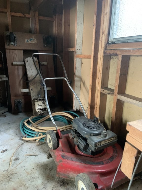 Property photo 299 - TIMED ONLINE ONLY - PERSONAL PROPERTY AUCTION IN ALLEN COUNTY, INDIANA