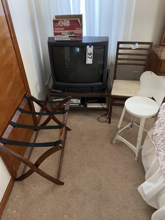 Property photo 104 - TIMED ONLINE ONLY - PERSONAL PROPERTY AUCTION IN ALLEN COUNTY, INDIANA