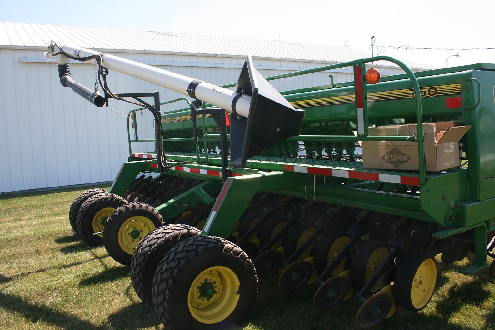 Property photo 19 - FARM EQUIPMENT AUCTION - PAYNE, OH