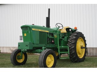 Property photo 121 - FARM EQUIPMENT AUCTION - WELLS COUNTY, INDIANA
