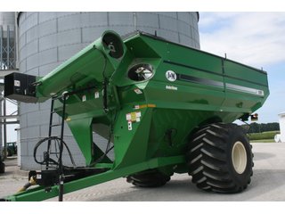 Property photo 22 - FARM EQUIPMENT AUCTION - WELLS COUNTY, INDIANA