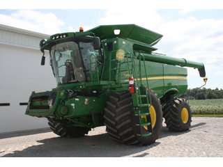 Property photo 122 - FARM EQUIPMENT AUCTION - WELLS COUNTY, INDIANA