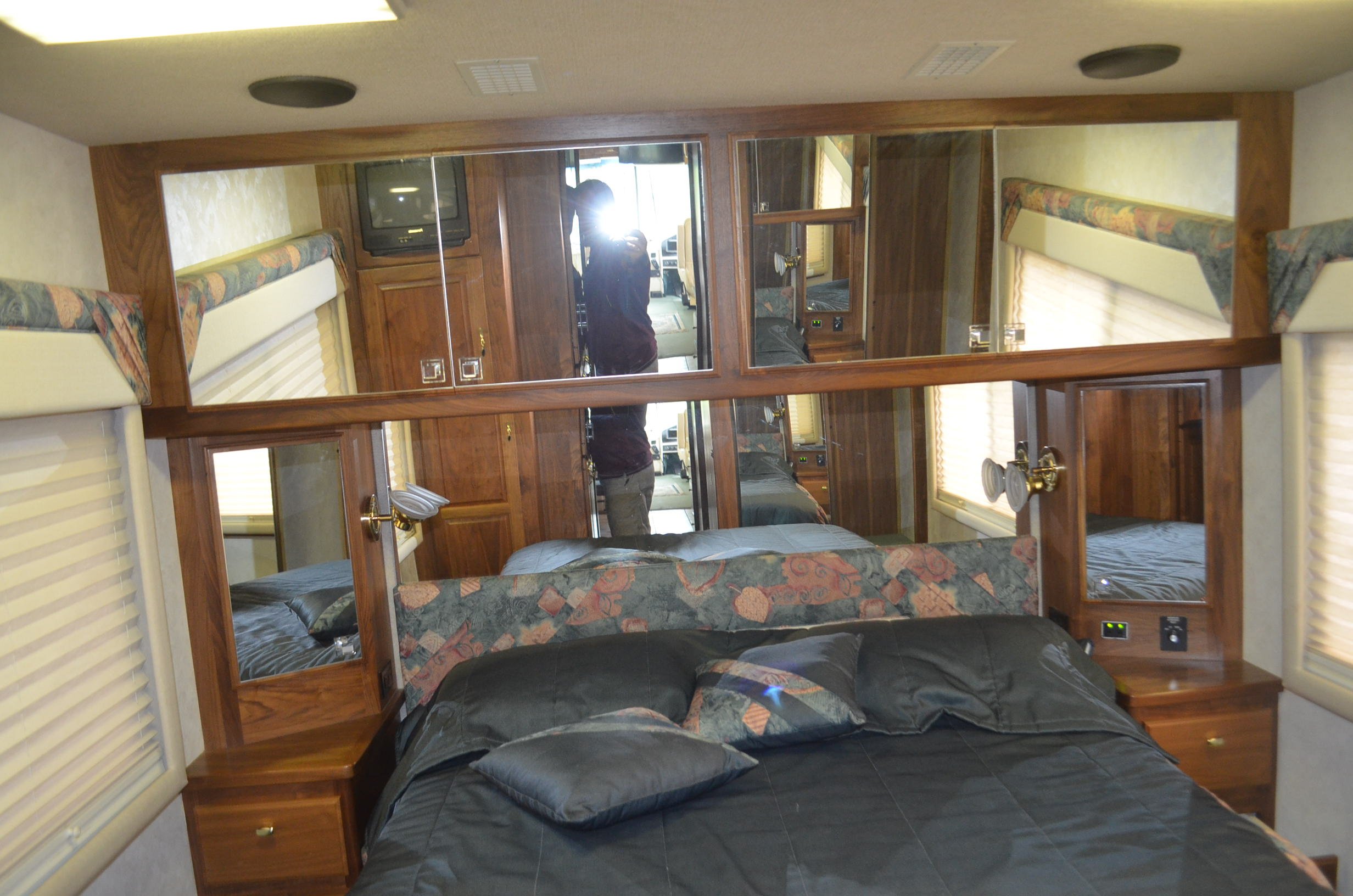 Property photo 7 - TIMED ONLINE ONLY - PERSONAL PROPERTY AUCTION - ALLEN COUNTY, INDIANA