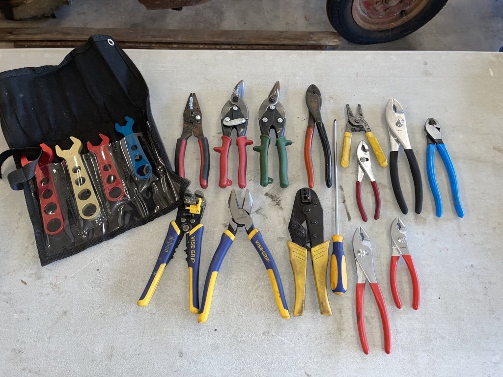 Property photo 23 - TIMED ONLINE ONLY - PERSONAL PROPERTY AUCTION - ALLEN COUNTY, INDIANA