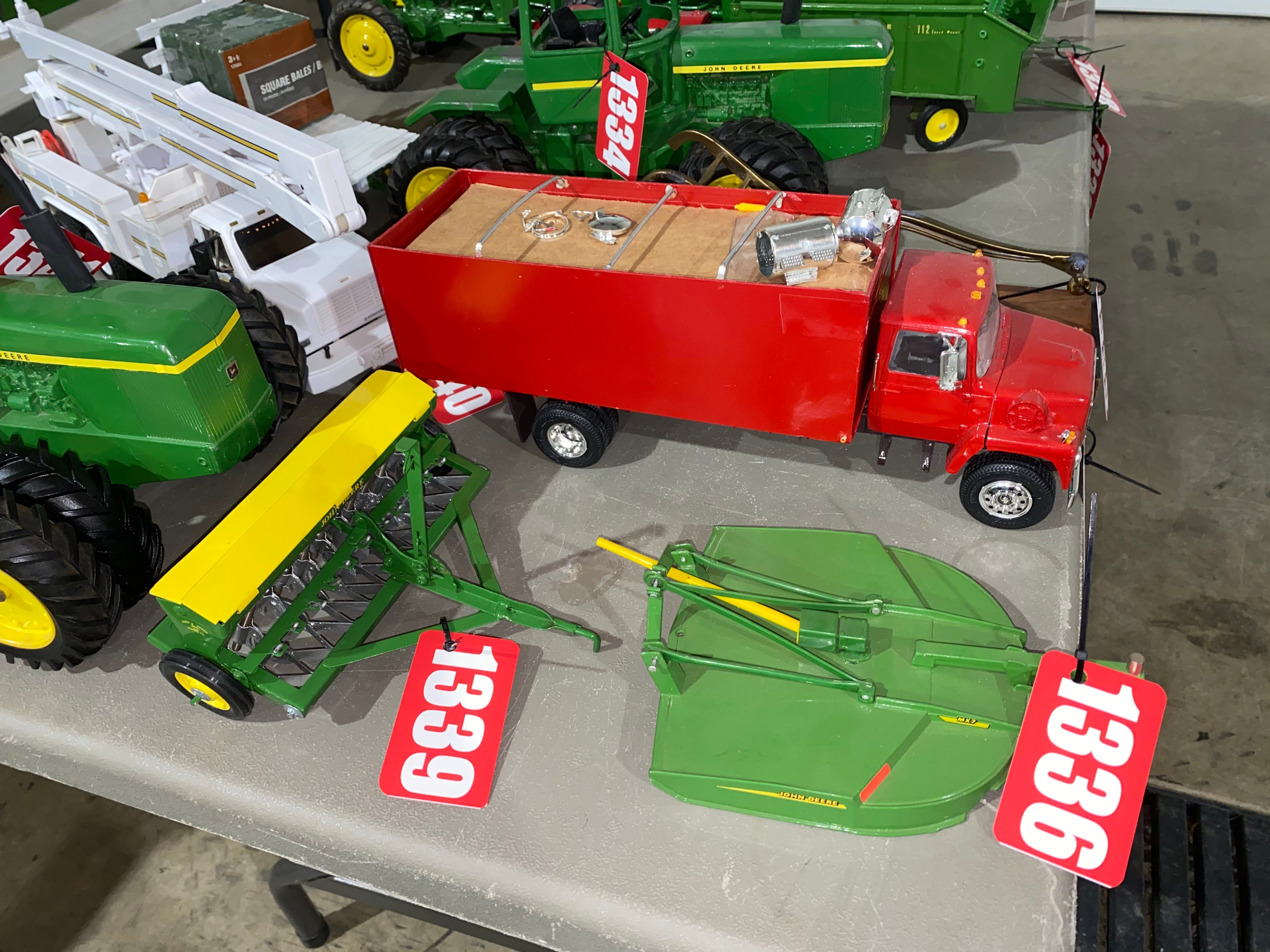 Property photo 19 - TIMED ONLINE ONLY TOY AUCTION IN LAGRANGE COUNTY, INDIANA