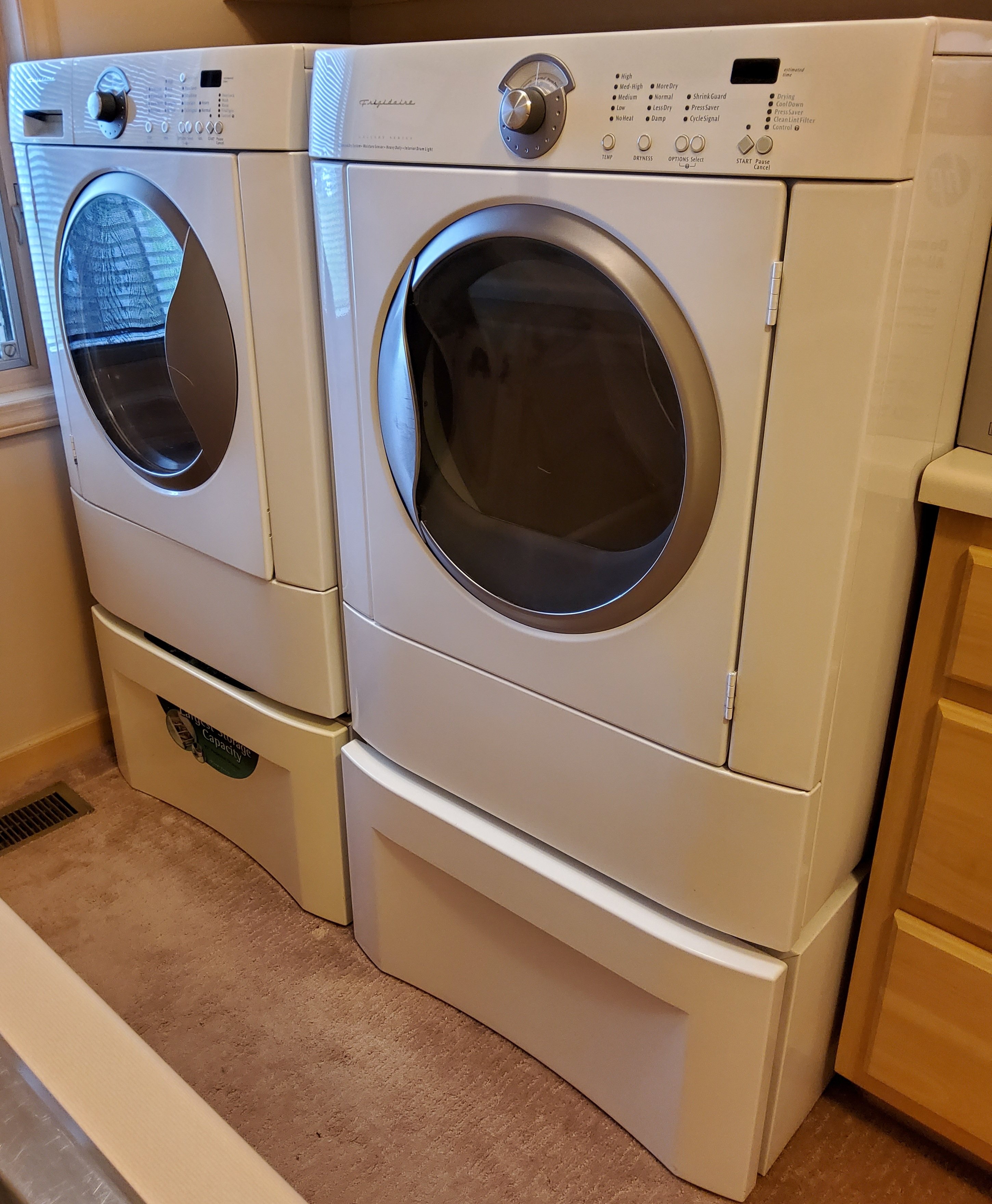 Property photo 16 - TIMED ONLINE ONLY - PERSONAL PROPERTY AUCTION - WHITLEY COUNTY, INDIANA