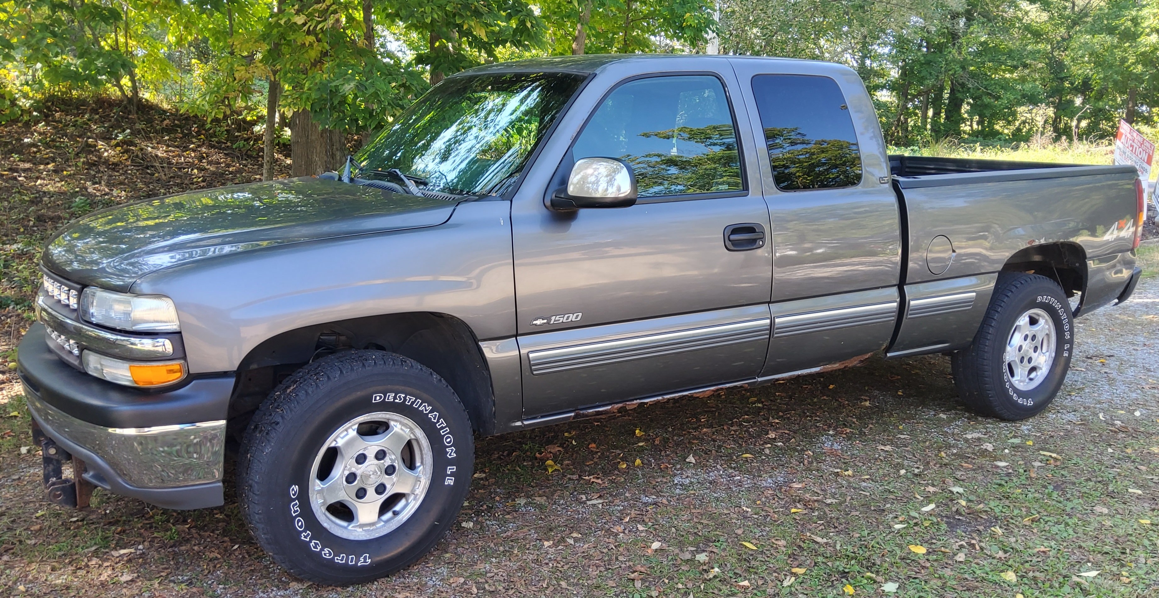 Property photo 3 - TIMED ONLINE ONLY - PERSONAL PROPERTY AUCTION - WHITLEY COUNTY, INDIANA