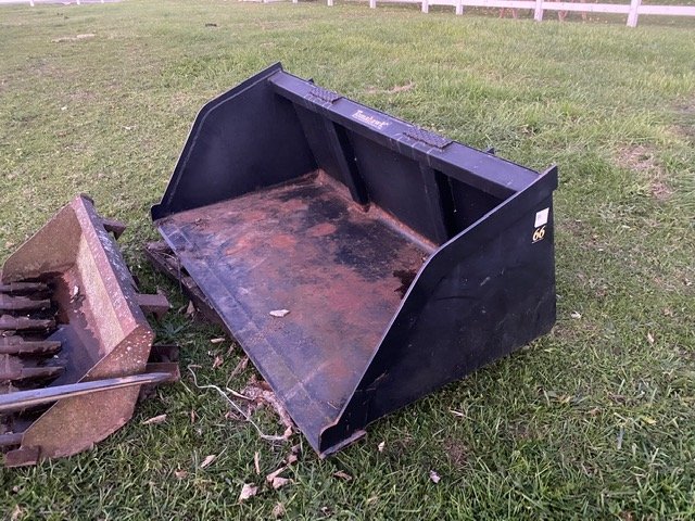 Property photo 213 - FARM & SHOP EQUIPMENT AUCTION - LAGRANGE COUNTY, INDIANA