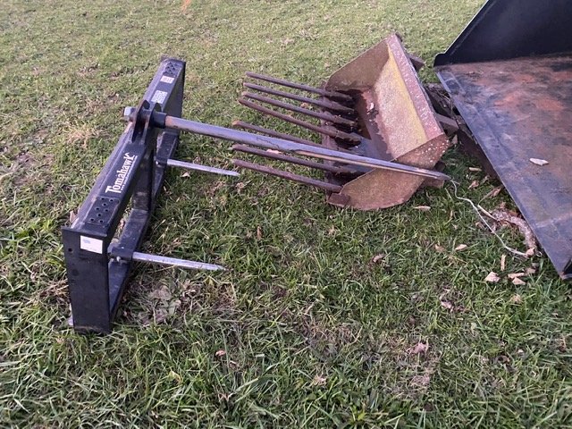 Property photo 214 - FARM & SHOP EQUIPMENT AUCTION - LAGRANGE COUNTY, INDIANA