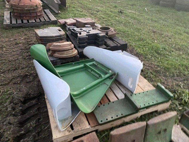 Property photo 220 - FARM & SHOP EQUIPMENT AUCTION - LAGRANGE COUNTY, INDIANA
