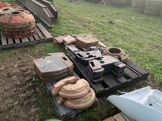 Property photo 221 - FARM & SHOP EQUIPMENT AUCTION - LAGRANGE COUNTY, INDIANA