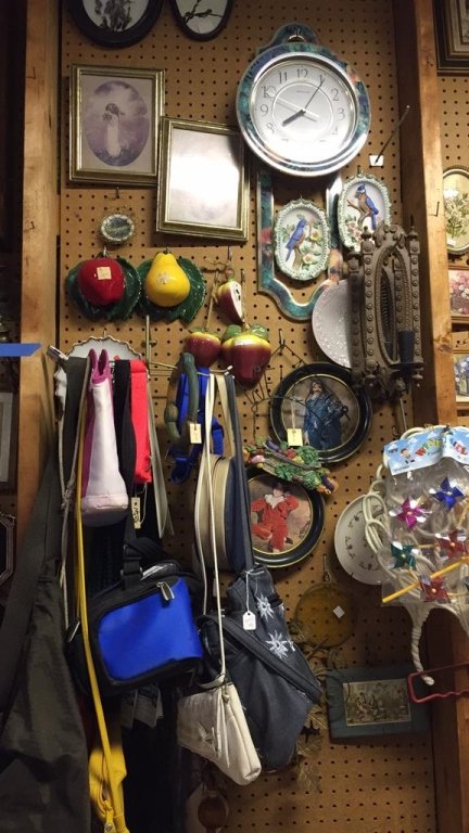 Property photo 76 - TIMED ONLINE ONLY PERSONAL PROPERTY AUCTION - STEUBEN COUNTY, INDIANA