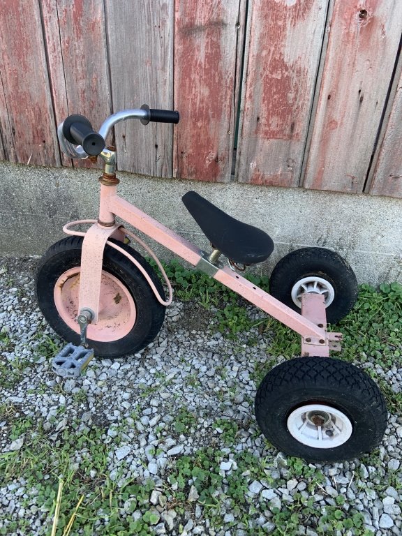 Property photo 12 - TIMED ONLINE ONLY - PERSONAL PROPERTY AUCTION IN ALLEN COUNTY, INDIANA