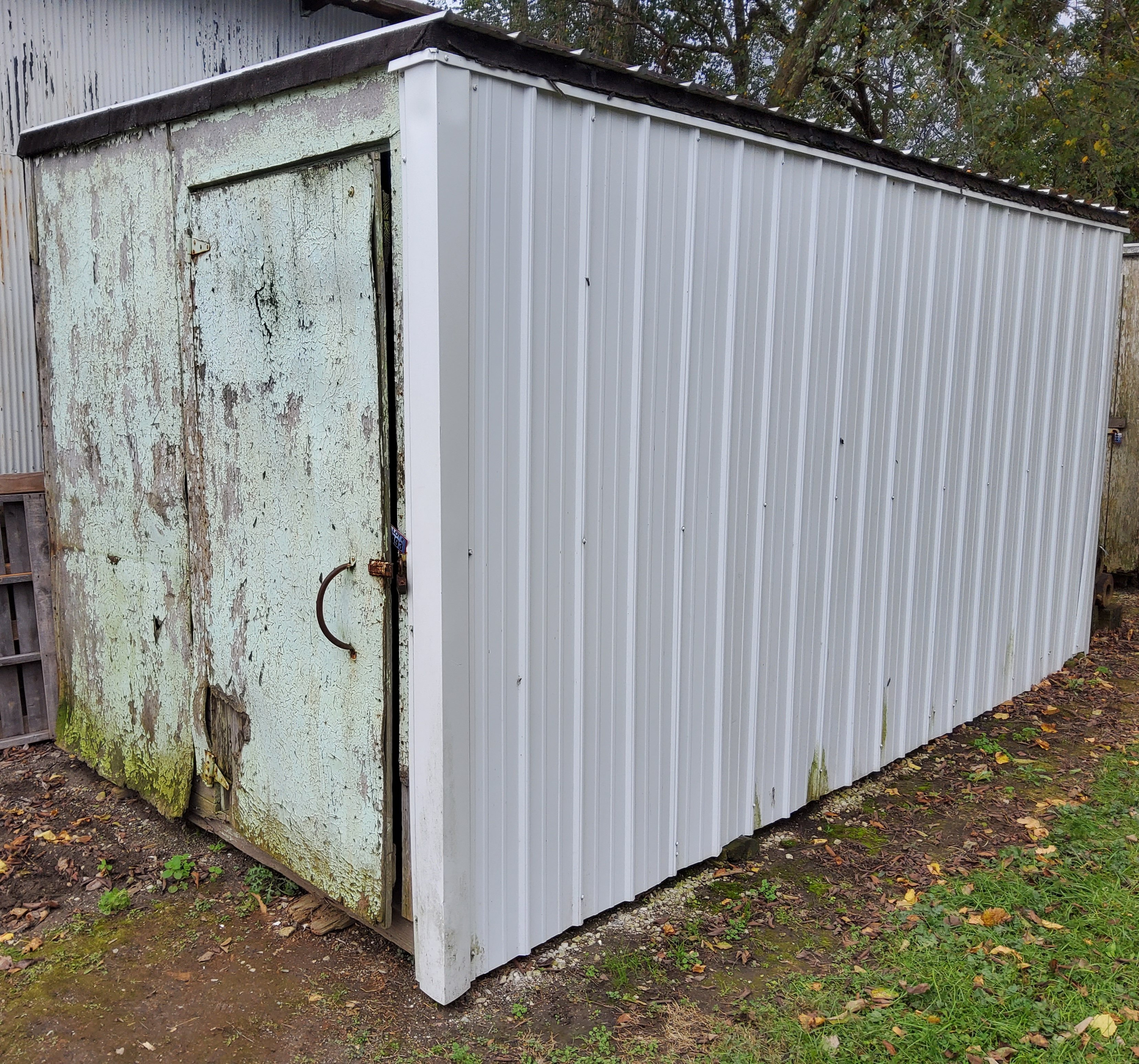Property photo 104 - TIMED ONLINE ONLY - PERSONAL PROPERTY AUCTION IN WABASH COUNTY, INDIANA