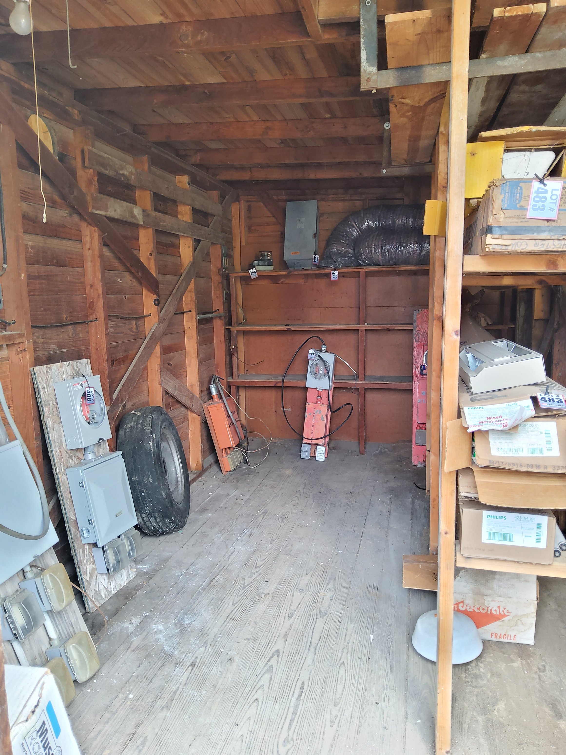 Property photo 106 - TIMED ONLINE ONLY - PERSONAL PROPERTY AUCTION IN WABASH COUNTY, INDIANA
