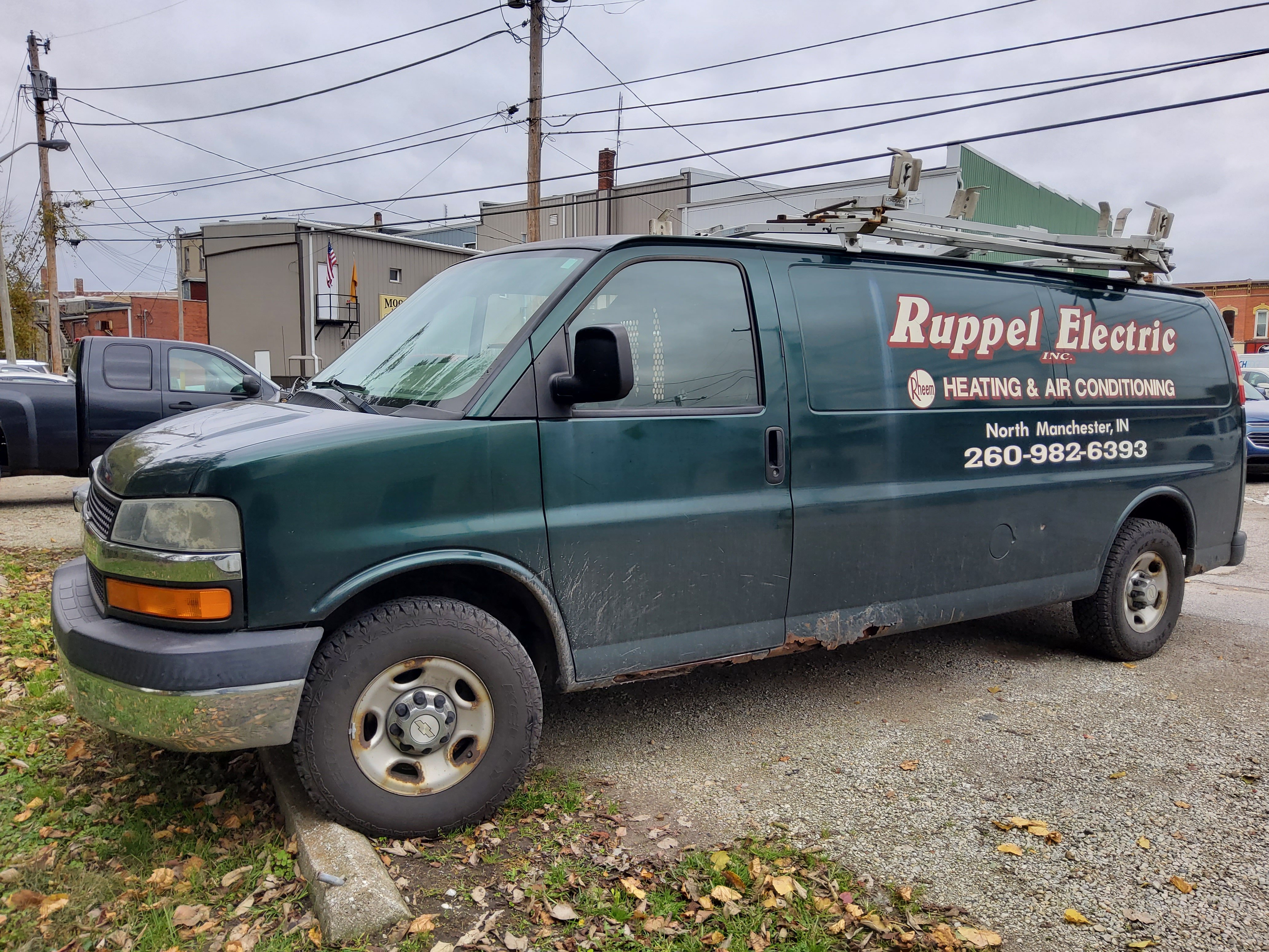 Property photo 10 - TIMED ONLINE ONLY - PERSONAL PROPERTY AUCTION IN WABASH COUNTY, INDIANA