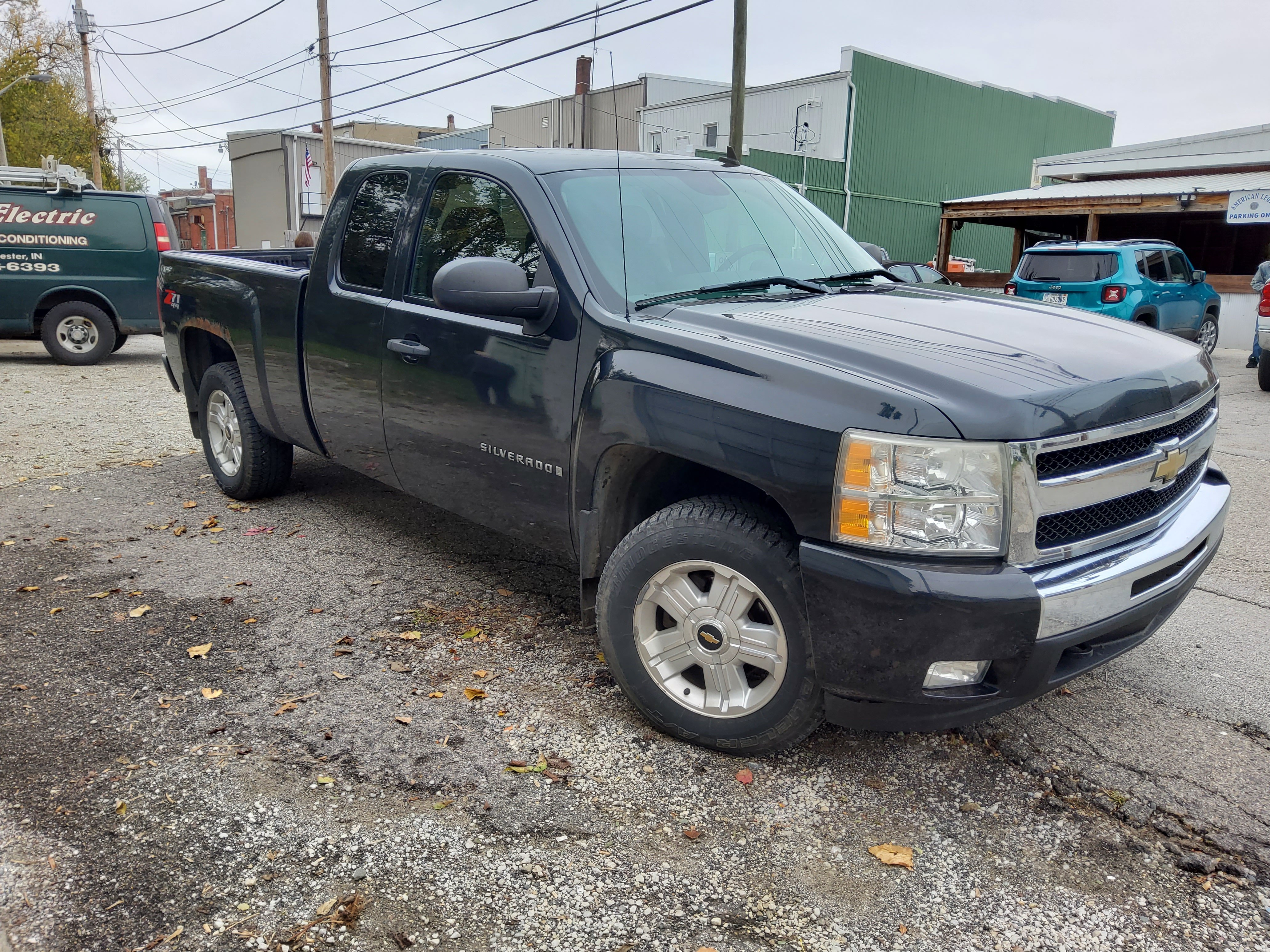Property photo 9 - TIMED ONLINE ONLY - PERSONAL PROPERTY AUCTION IN WABASH COUNTY, INDIANA